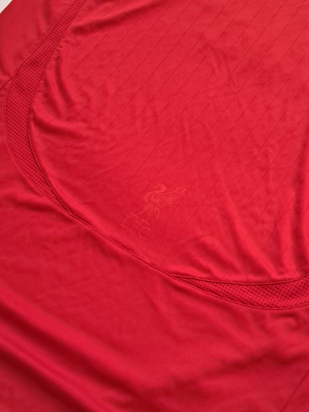 2005-07 Liverpool hone shirt