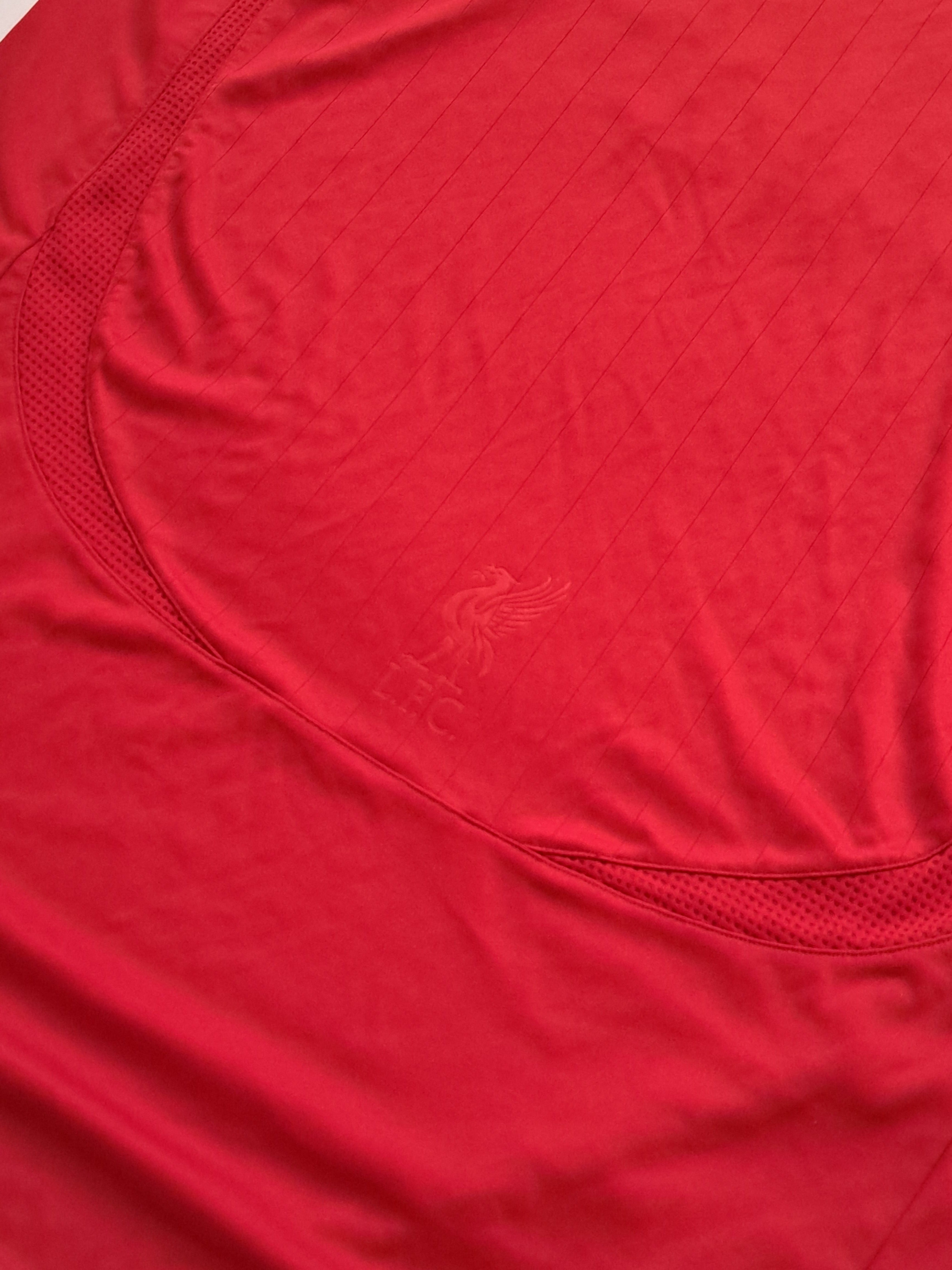 2005-07 Liverpool hone shirt