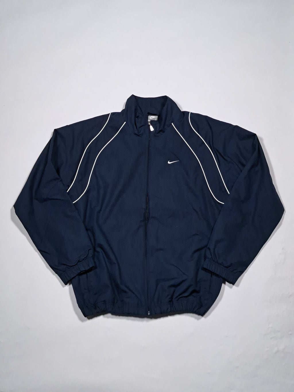 Nike 00s navy windbreaker