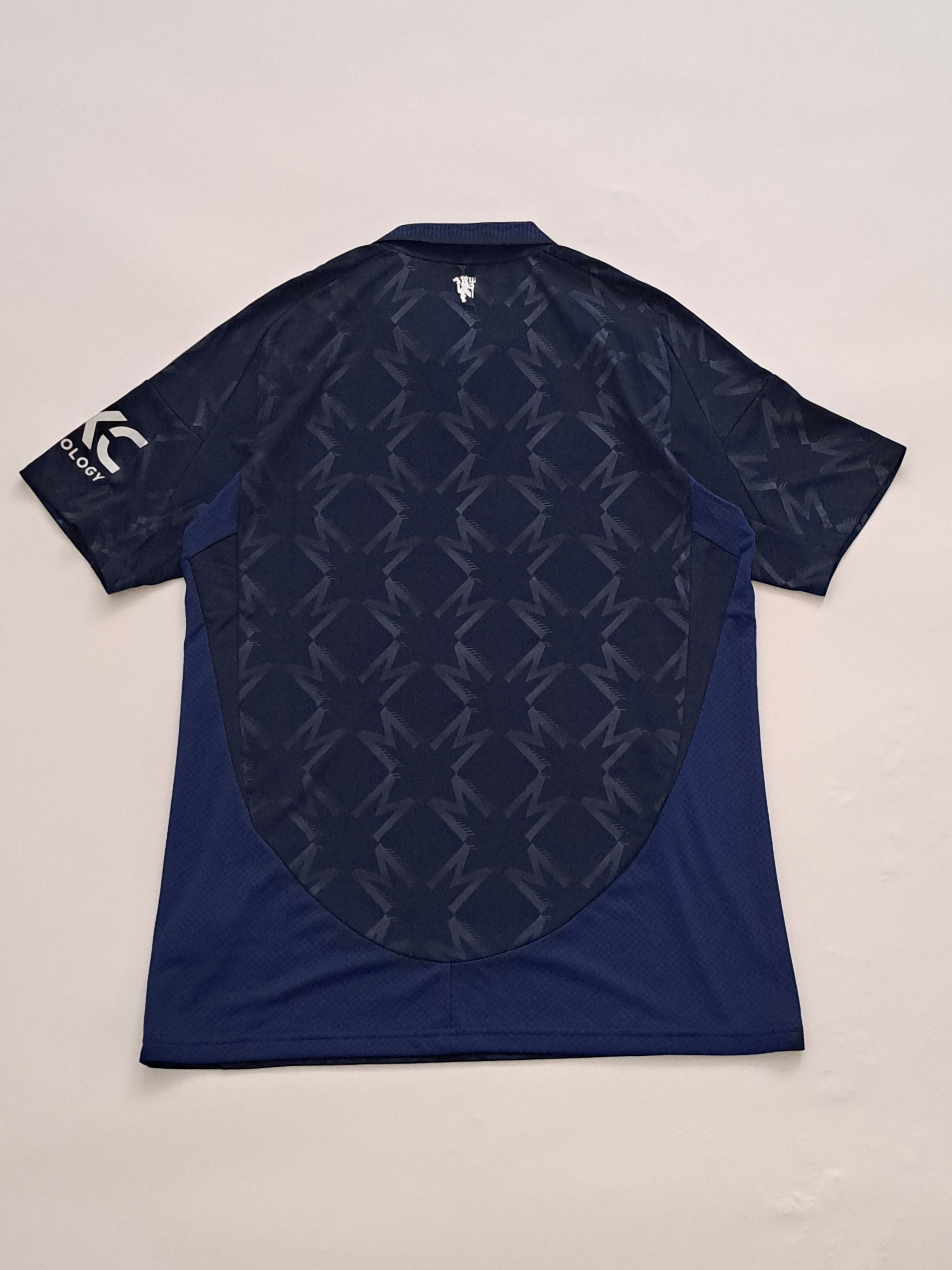 Manchester united 24/25 away kit