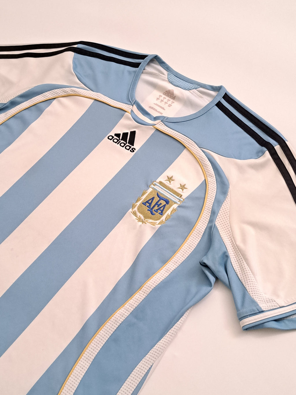 2005-07 Argentina home shirt