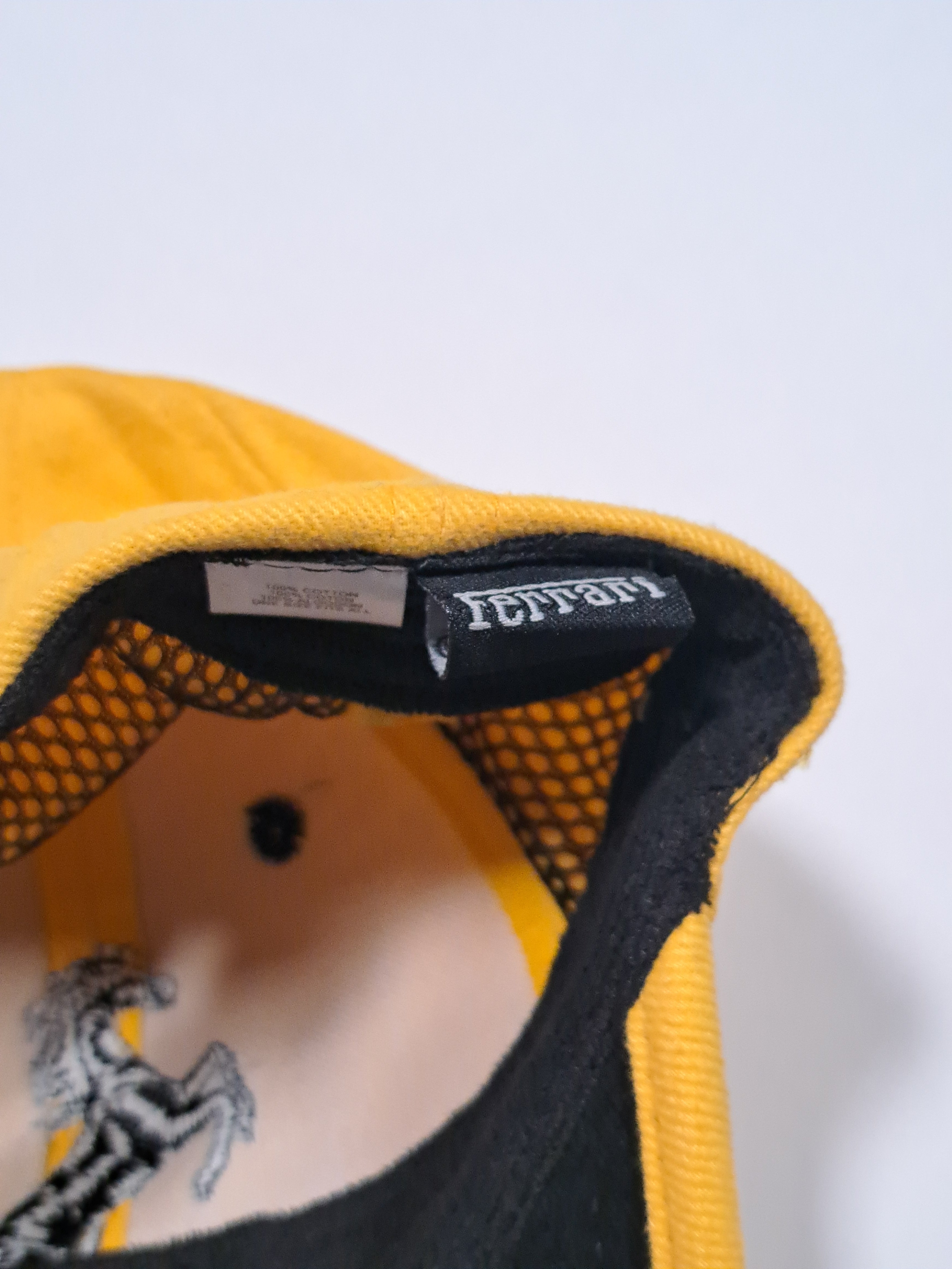 Ferrari 00s cap