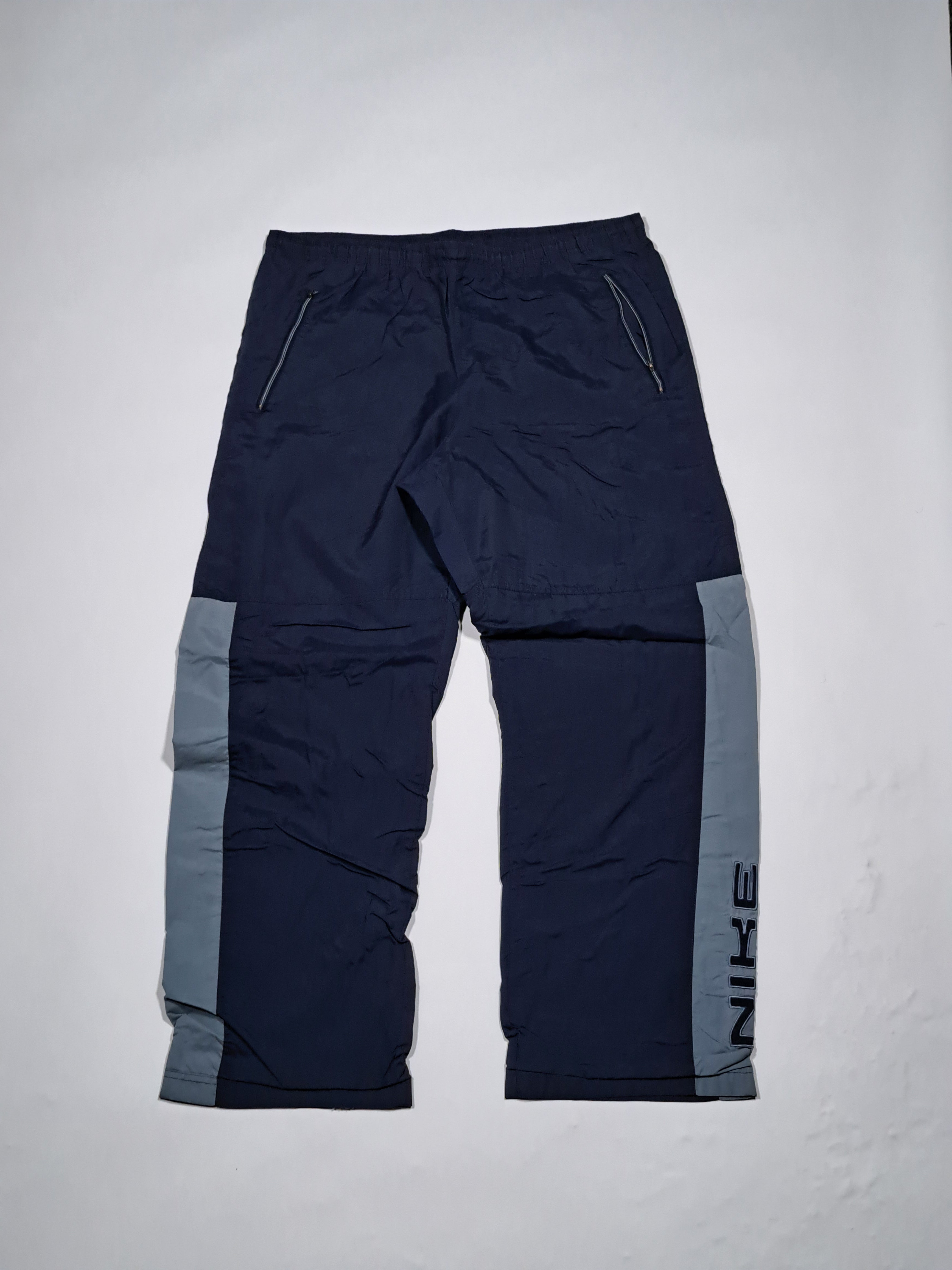 Nike 00s track pants
