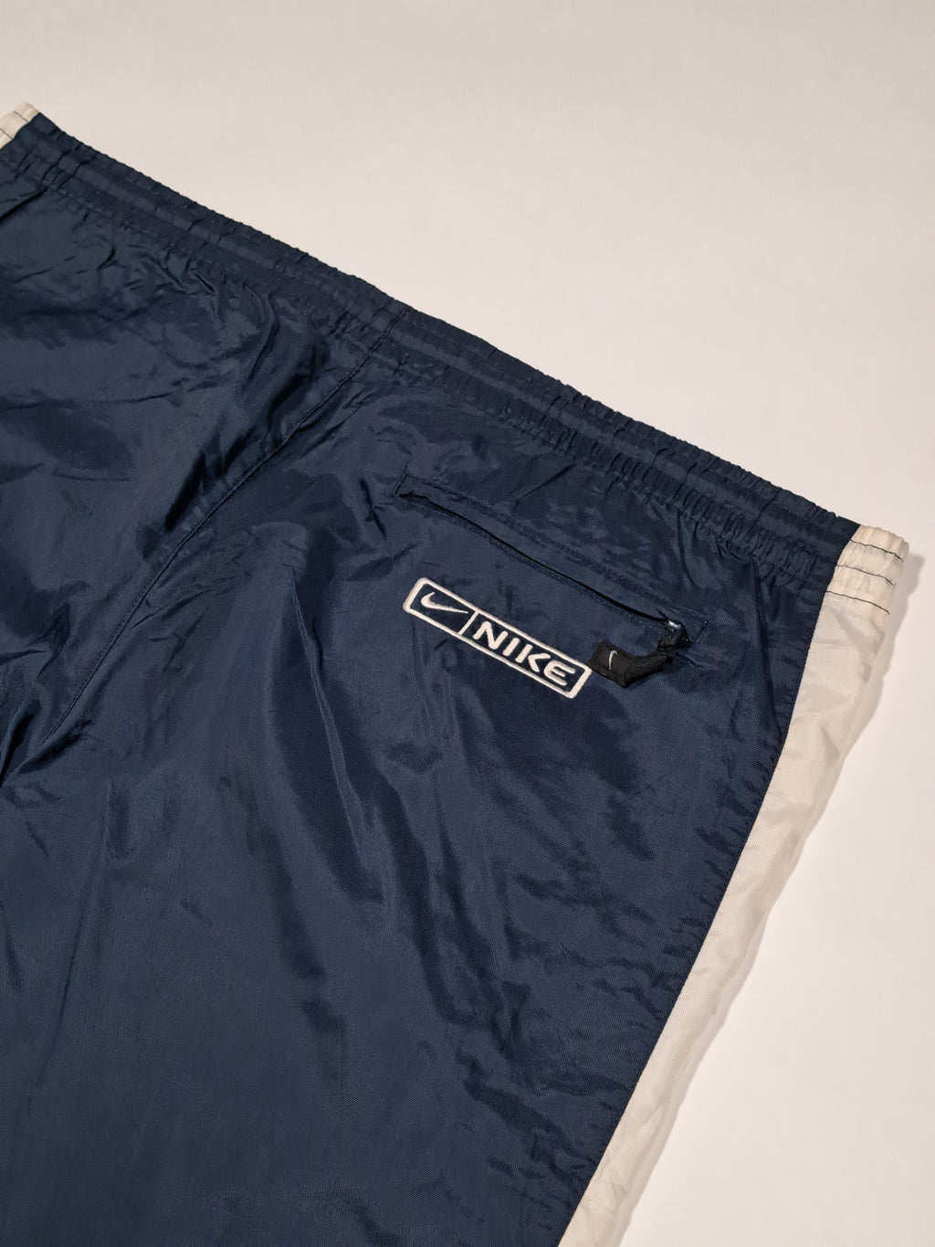 Nike 00s track pants