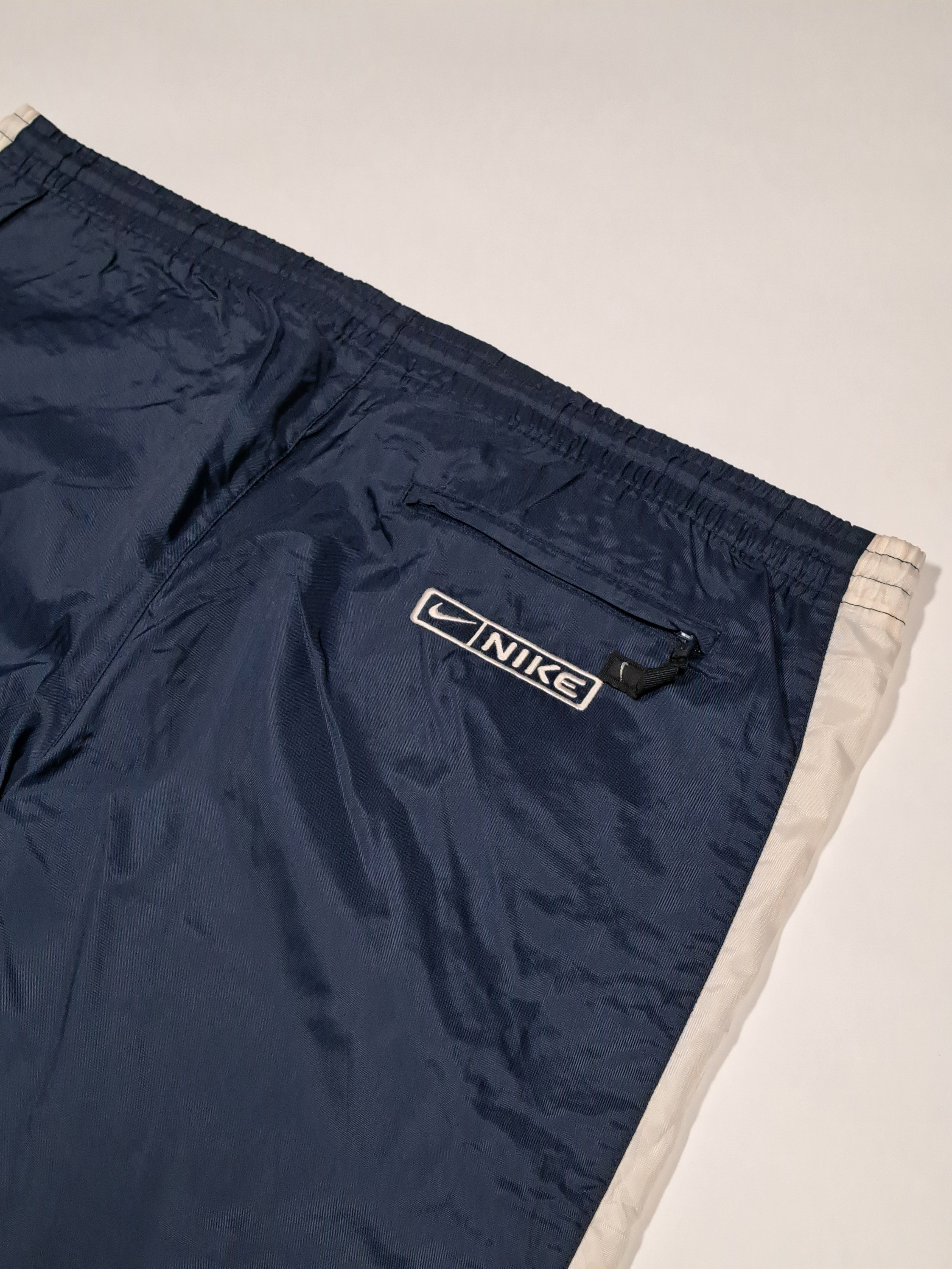 Nike 00s track pants