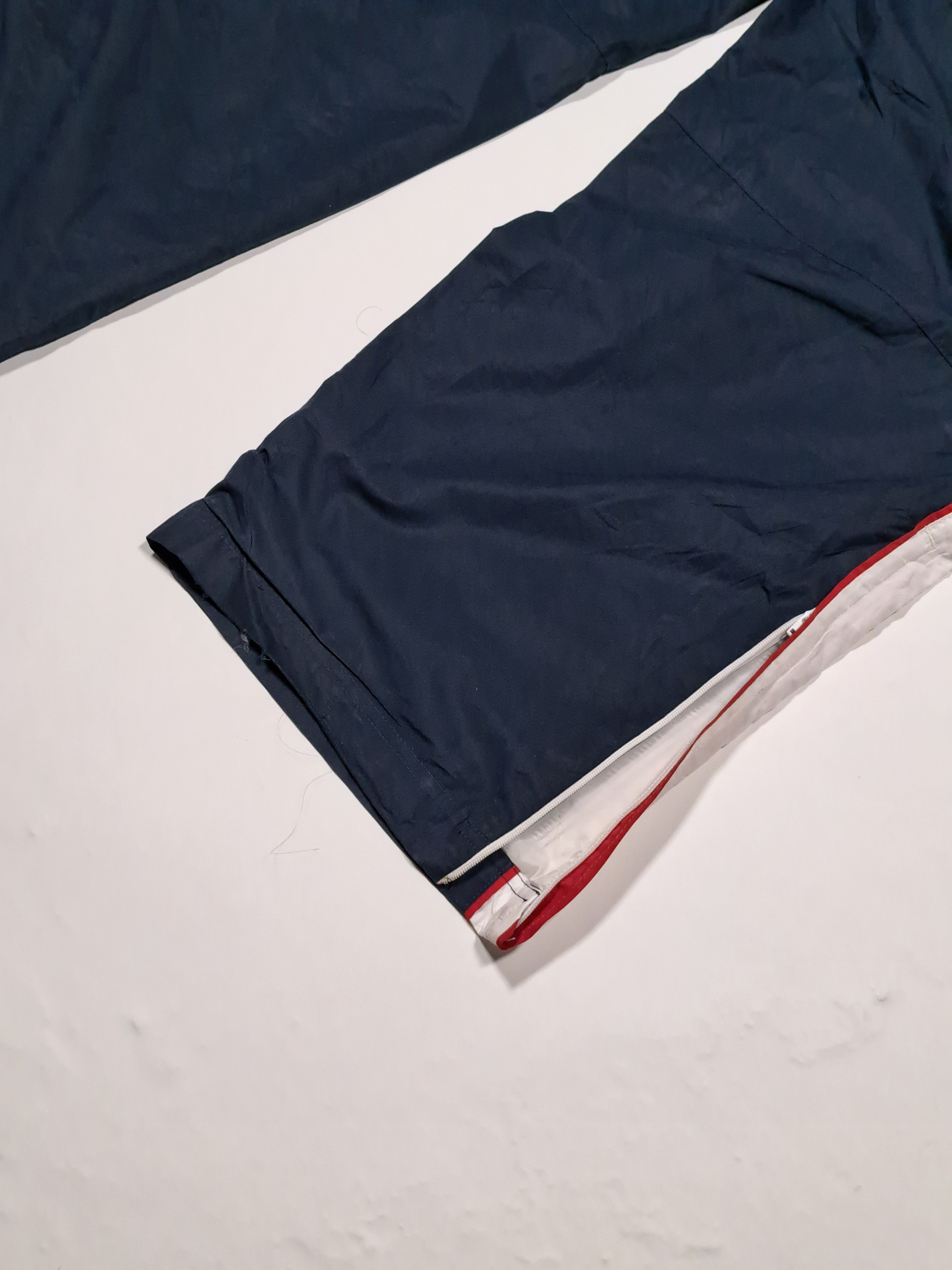 Nike 00s track pants