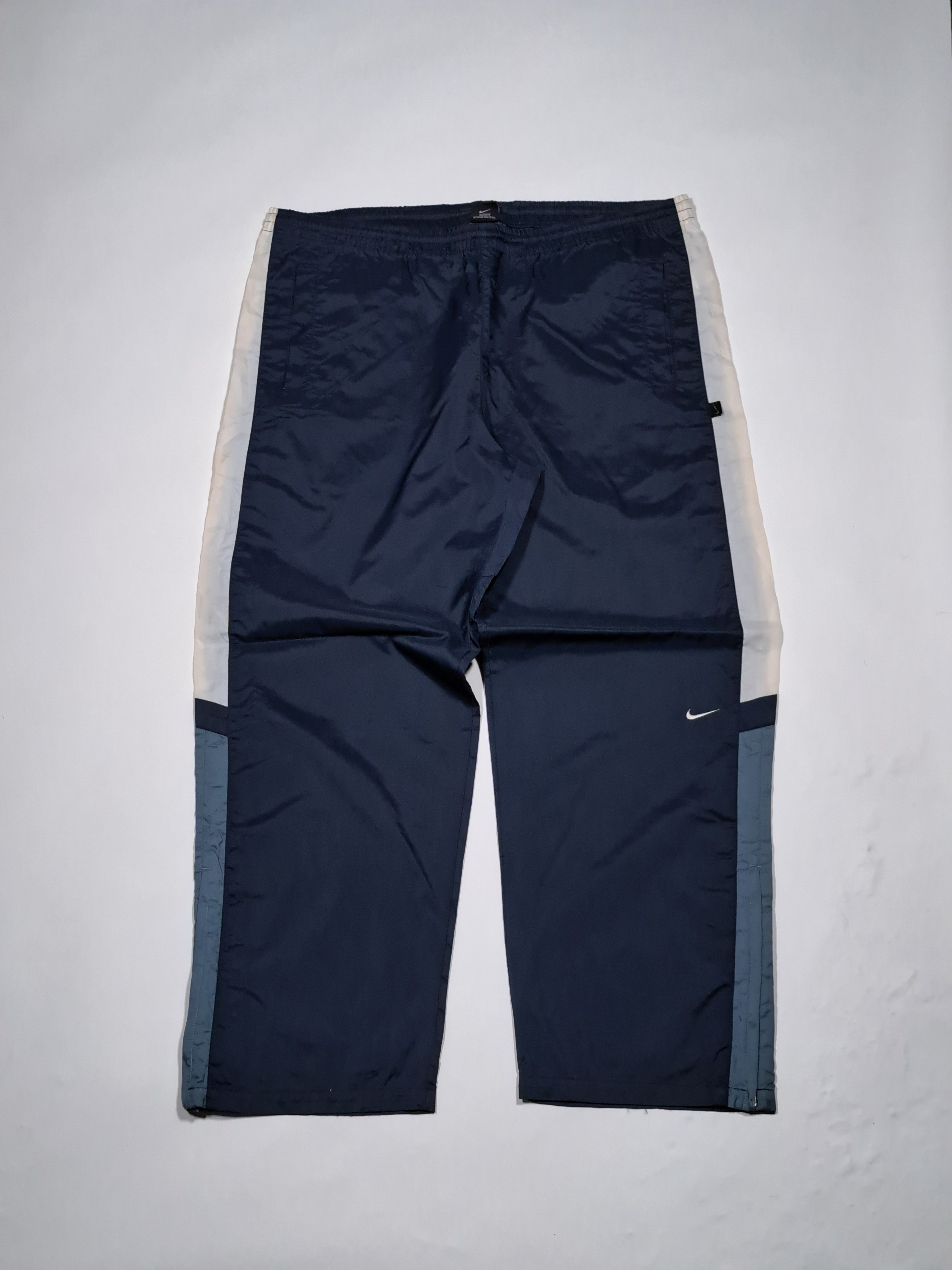 Nike 00s track pants