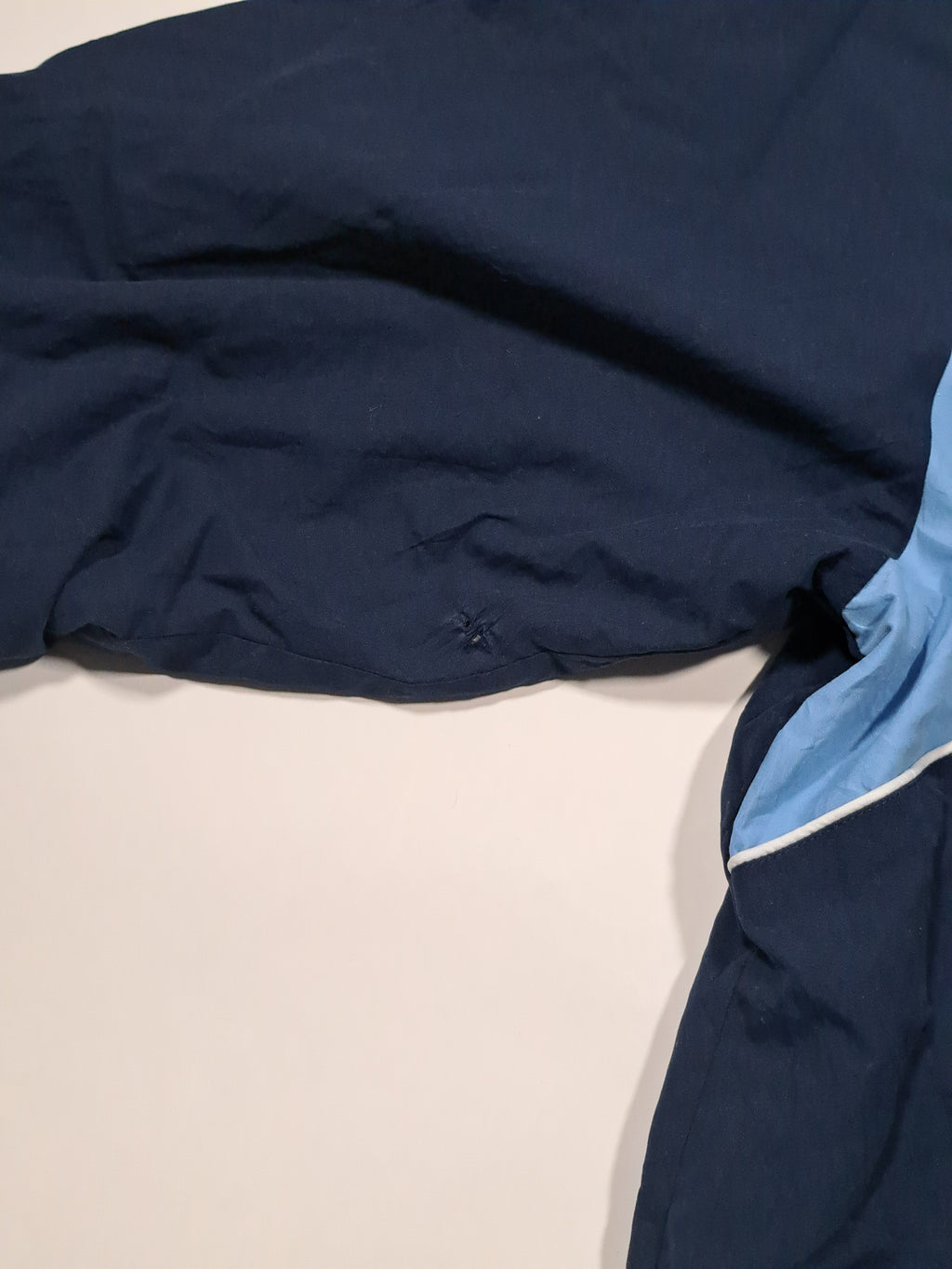 NFL team apparel: Tennessee Titans windbreaker
