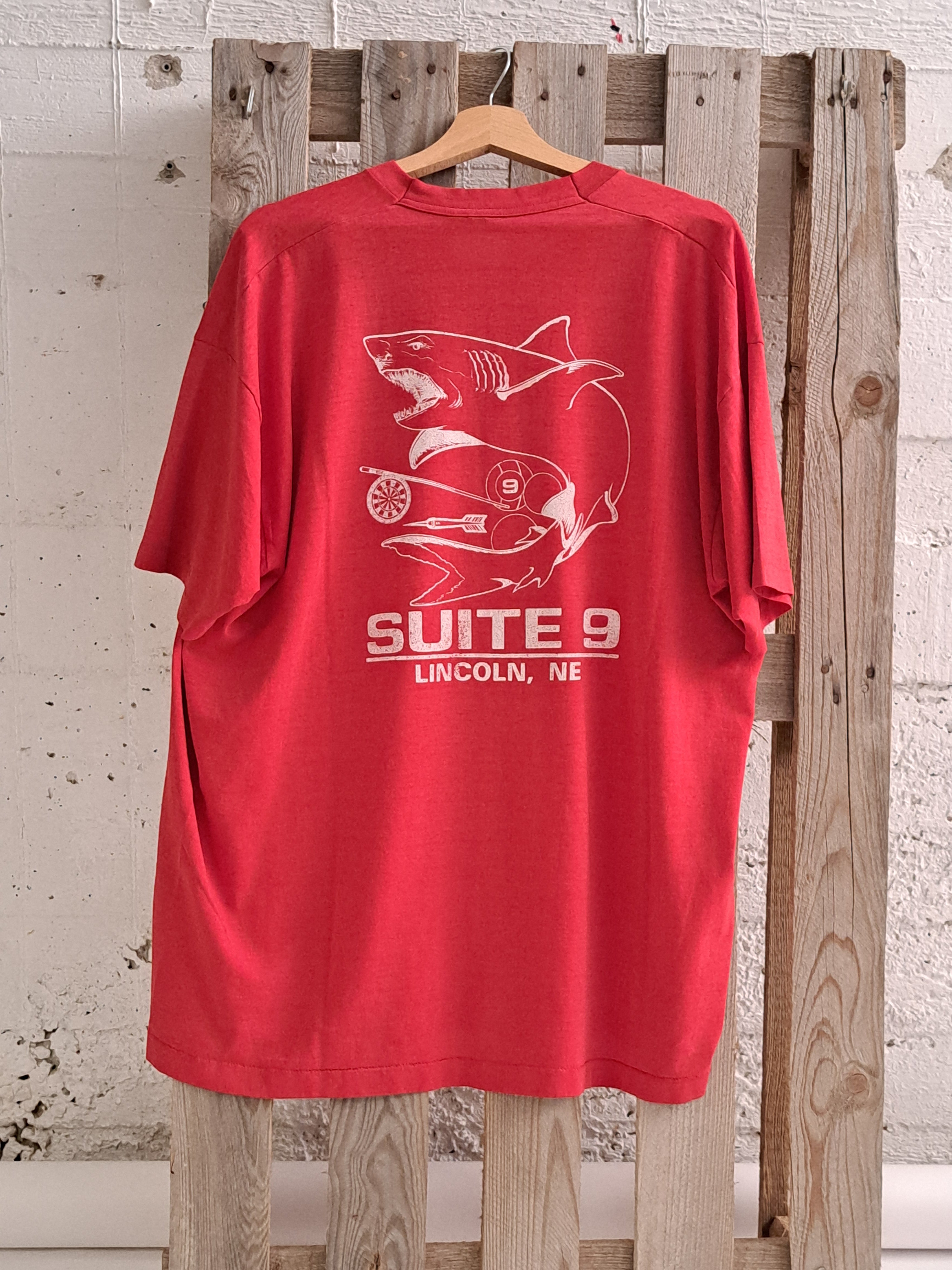 SUITE NINE single stich graphic t-shirt
