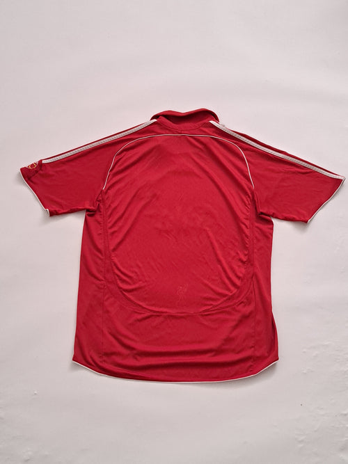 2005-07 Liverpool hone shirt
