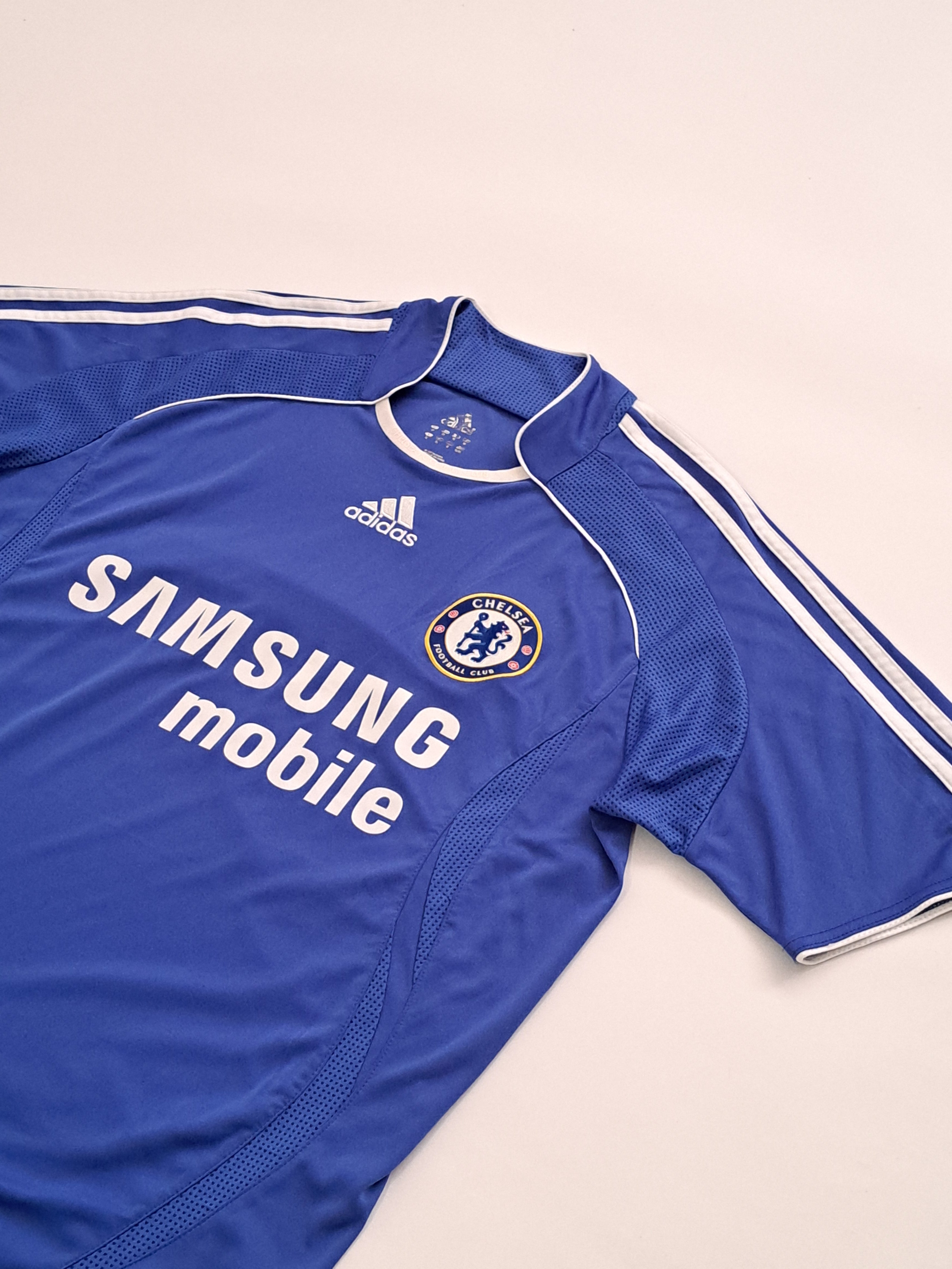 2005-07 Chelsea home shirt